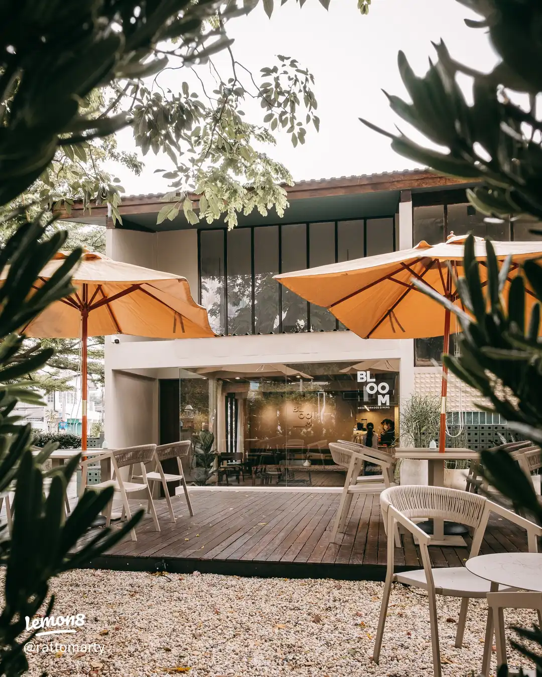 Bloom Dining exterior and outdoor seating