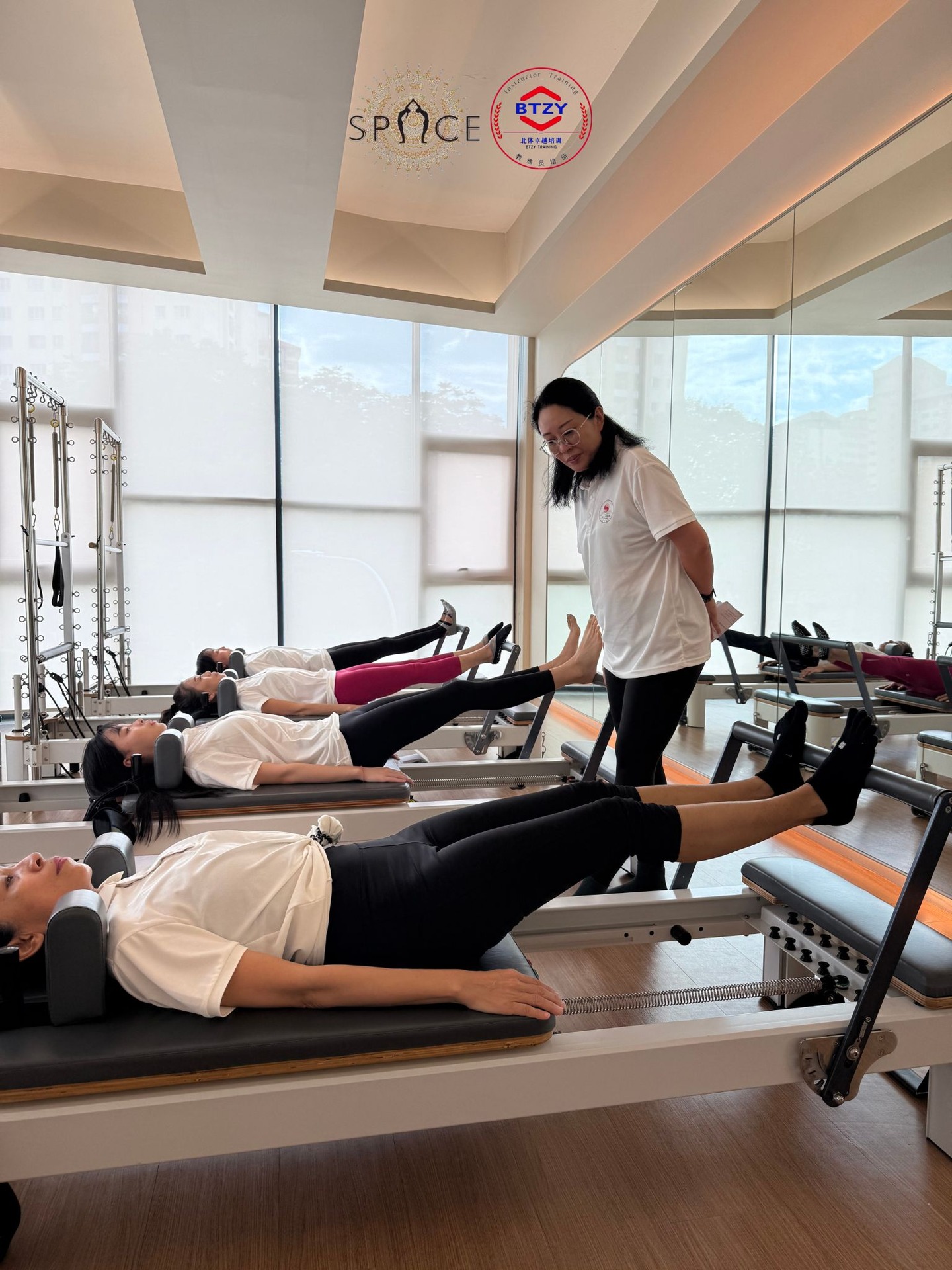 OM SPACE BODYLAB — GYROTONIC machine